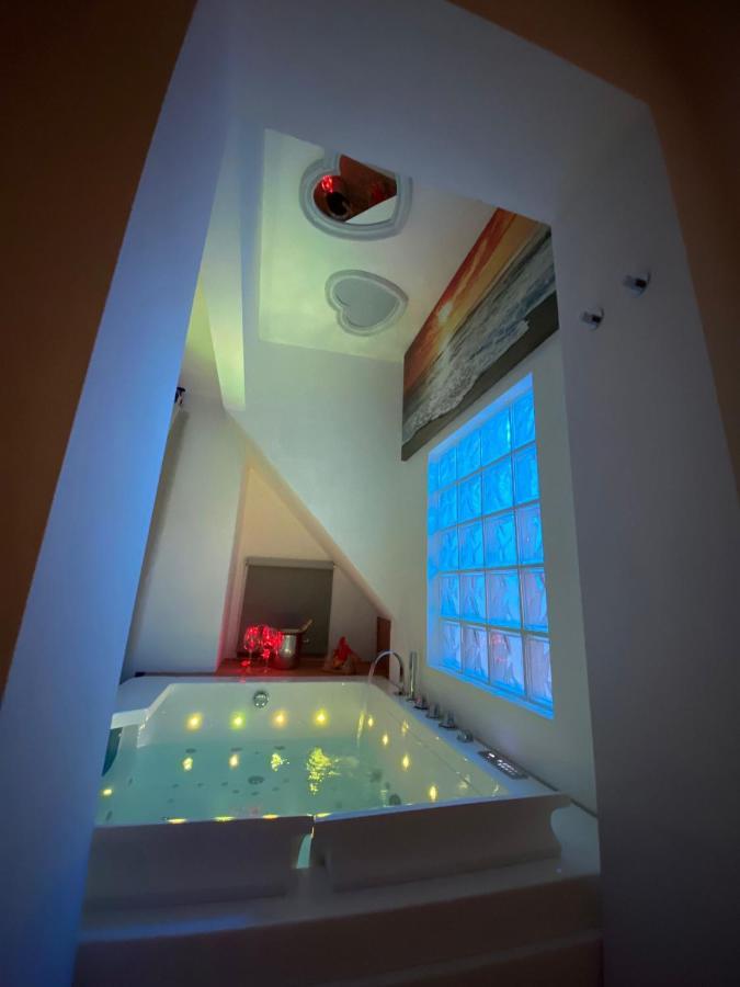 Visavi' Luxury Room ตอร์เร อา มาเร ภายนอก รูปภาพ