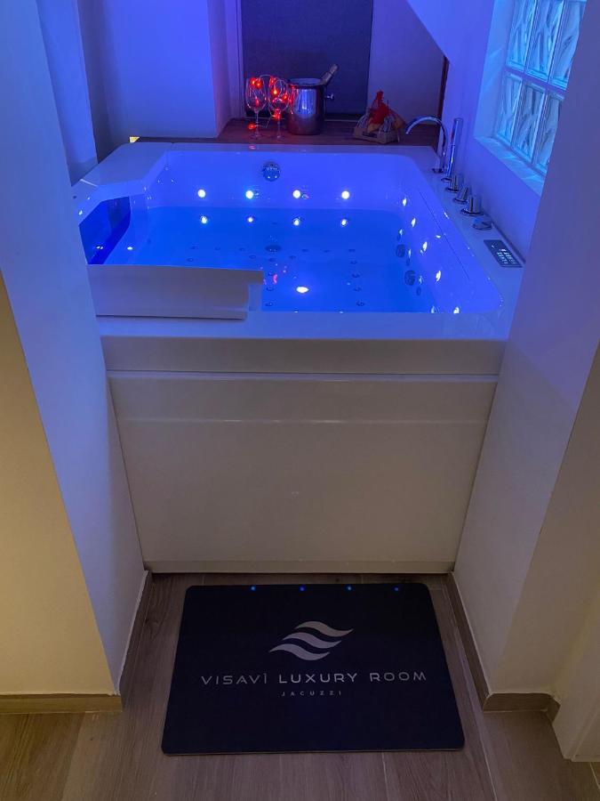 Visavi' Luxury Room ตอร์เร อา มาเร ภายนอก รูปภาพ