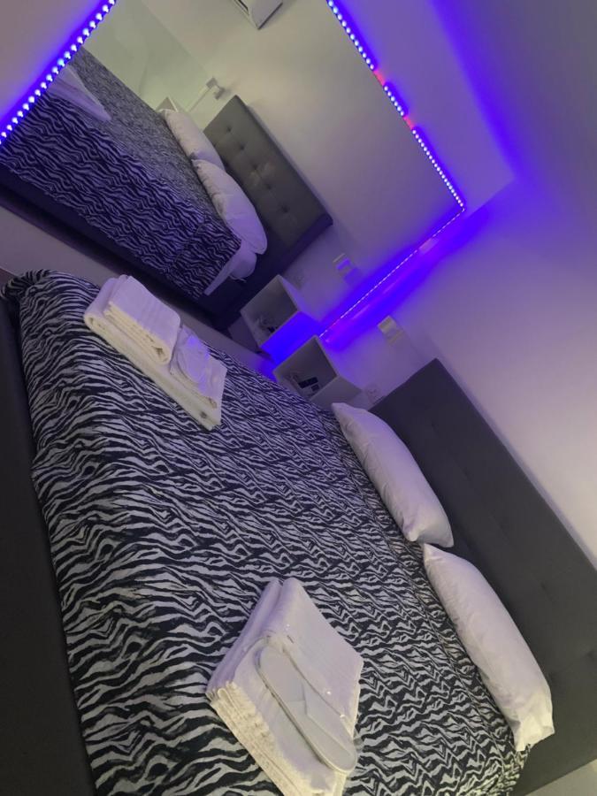 Visavi' Luxury Room ตอร์เร อา มาเร ภายนอก รูปภาพ
